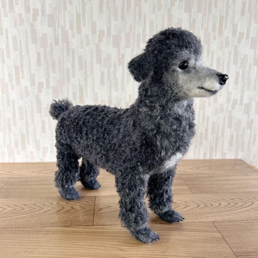 kuina様　オーダー専用　羊毛フェルト　犬　トイプードル　ラムクリップ