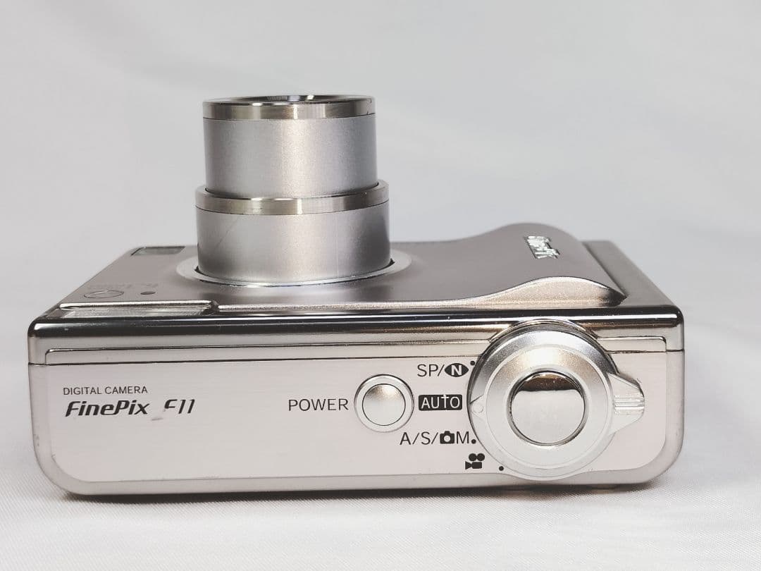 【動確/良品】富士フイルム FUJIFILM FinePix F11