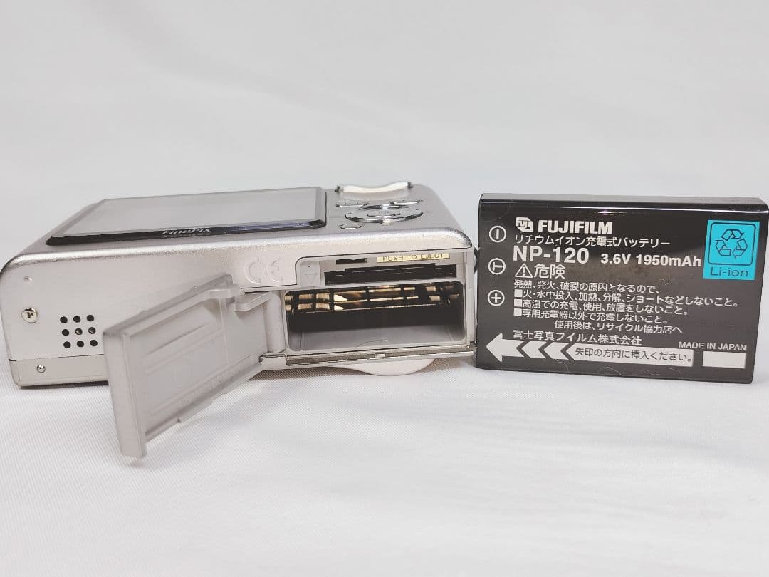 【動確/良品】富士フイルム FUJIFILM FinePix F11