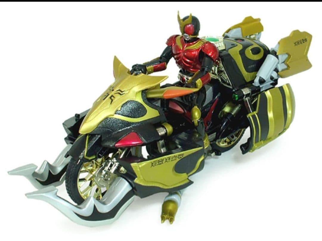 仮面ライダークウガ DXトライゴウラム