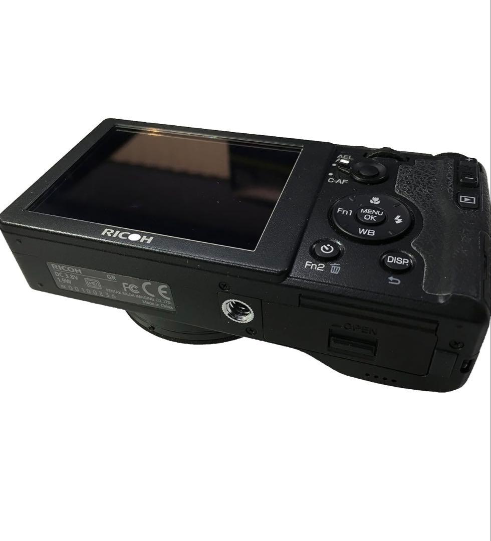 G*a様 RICOH GR コンパクトデジタルカメラ　初代 2013年製