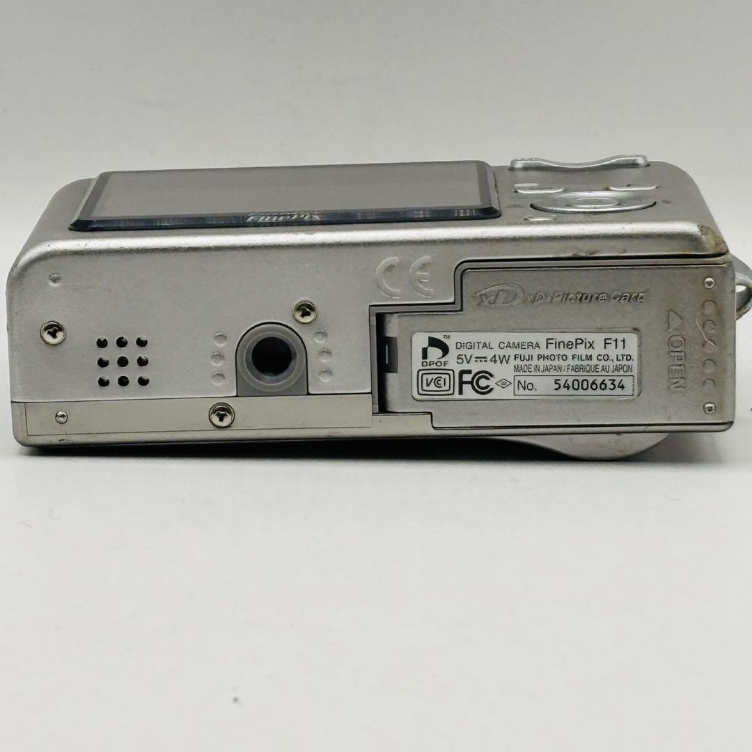 動作確認済 FUJIFILM FinePix F11 デジタルカメラ