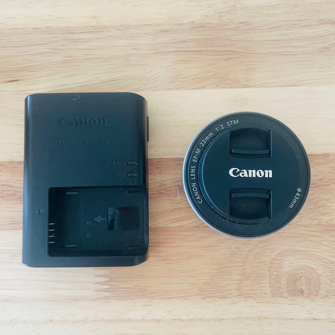 【美品】Canon EOS Kiss M2