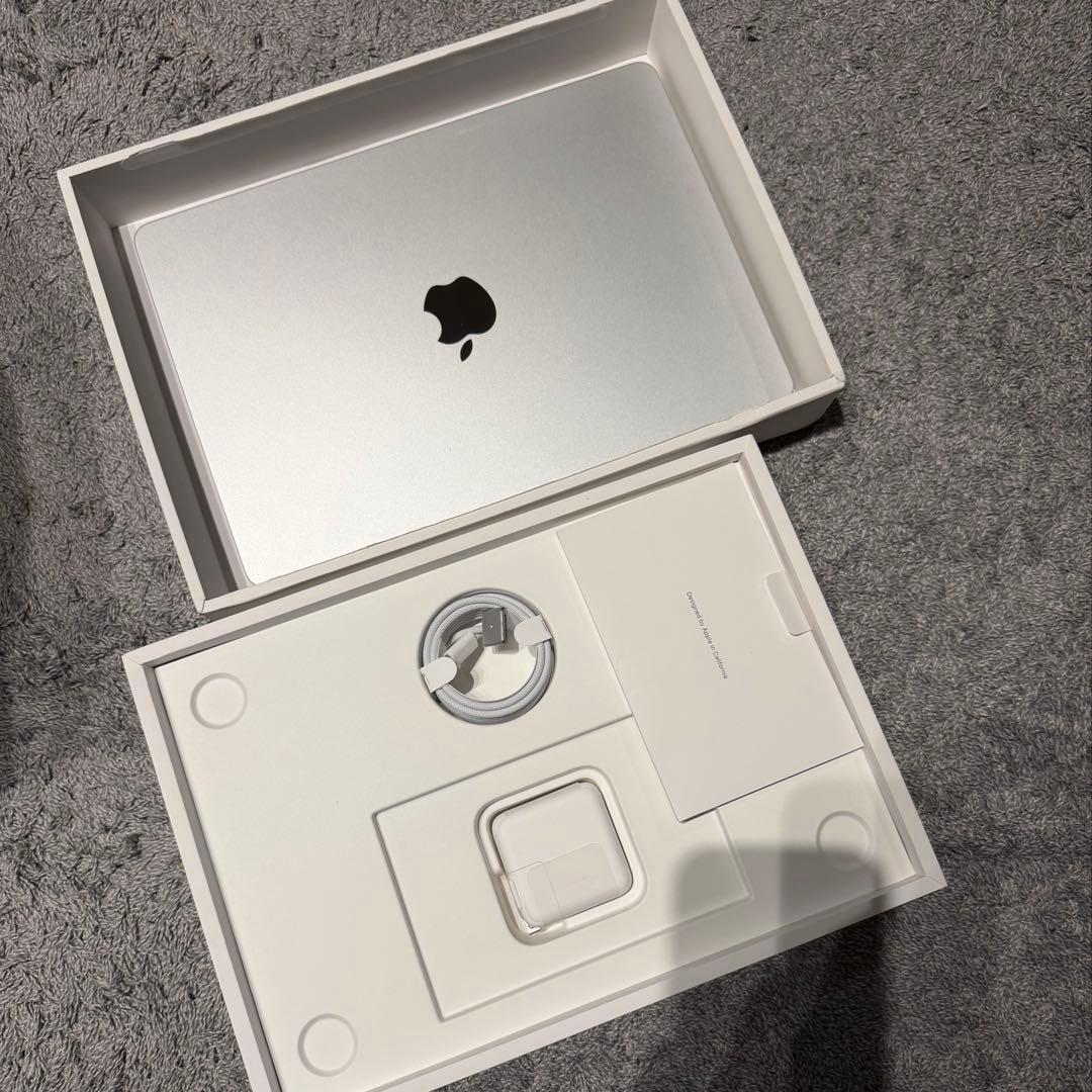 バッテリ100% MacBook Air 13” M3 24GB/256GB