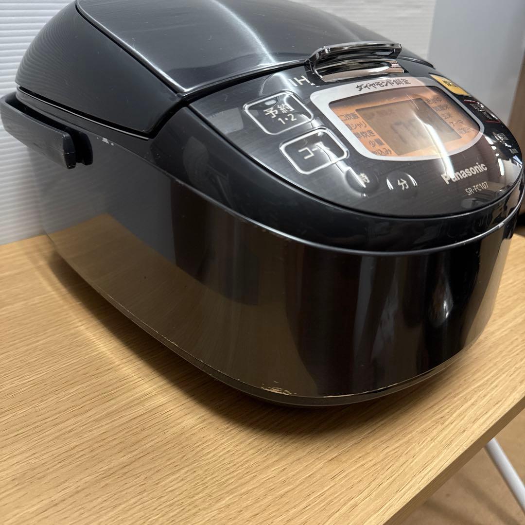 Panasonic IHジャー炊飯器SR-FC107