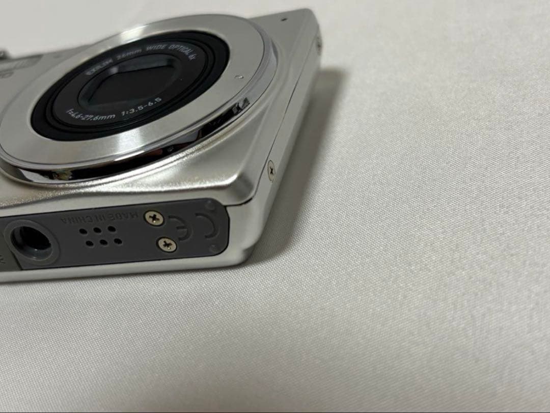 デジタルカメラ CASIO EXILIM EX-ZS28