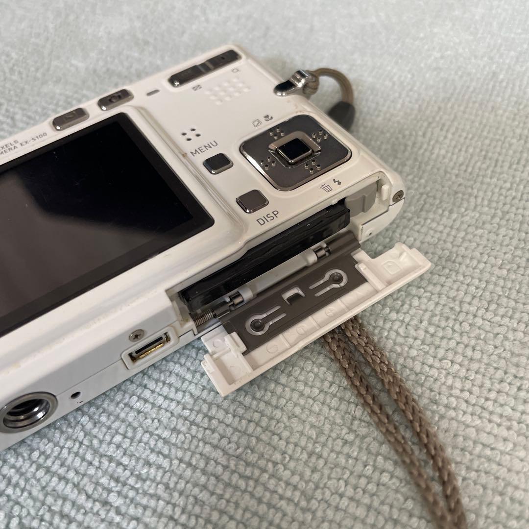CASIO EXILIM EX-S100デジカメコンデジ ホワイト