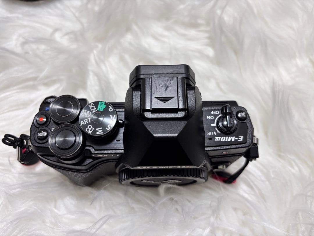 【レトロカメラ】OLYMPUS E-M10 Mark III 本体＋レンズセット