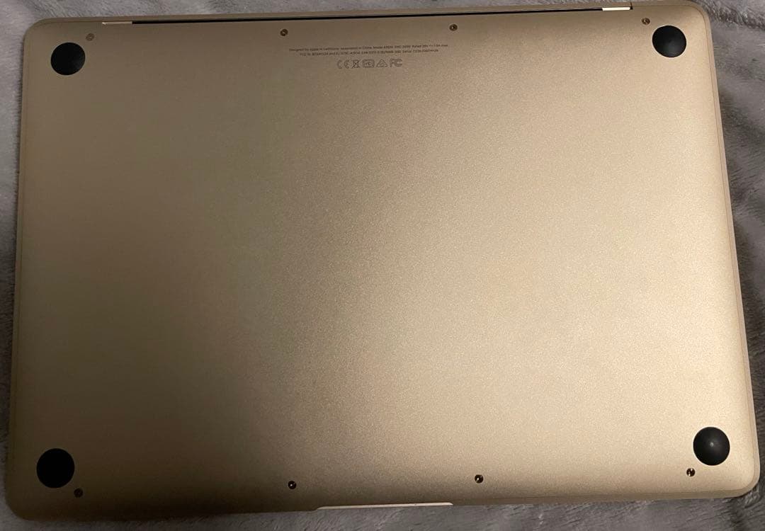 ゴールド MacBook 本体