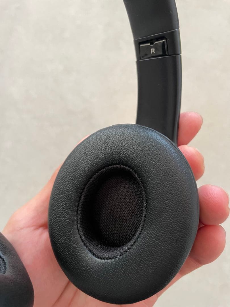 Beats Solo 3 Wireless ブラック