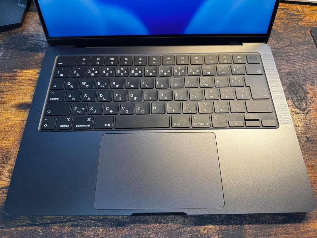 【sharpcloud02 】Apple MacBook Pro