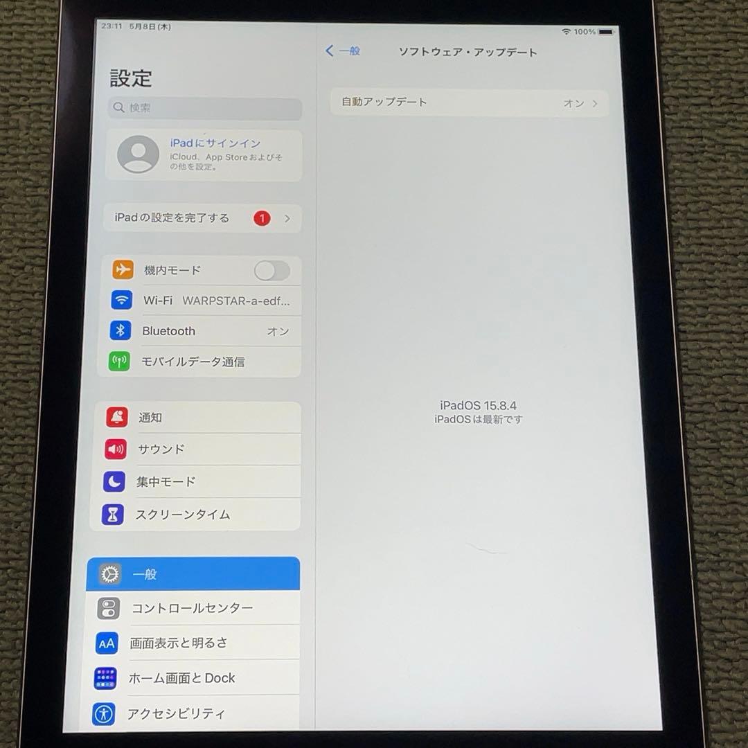 iPad Air 2 Wi-Fi + Cellularモデル A1567 ドコモ