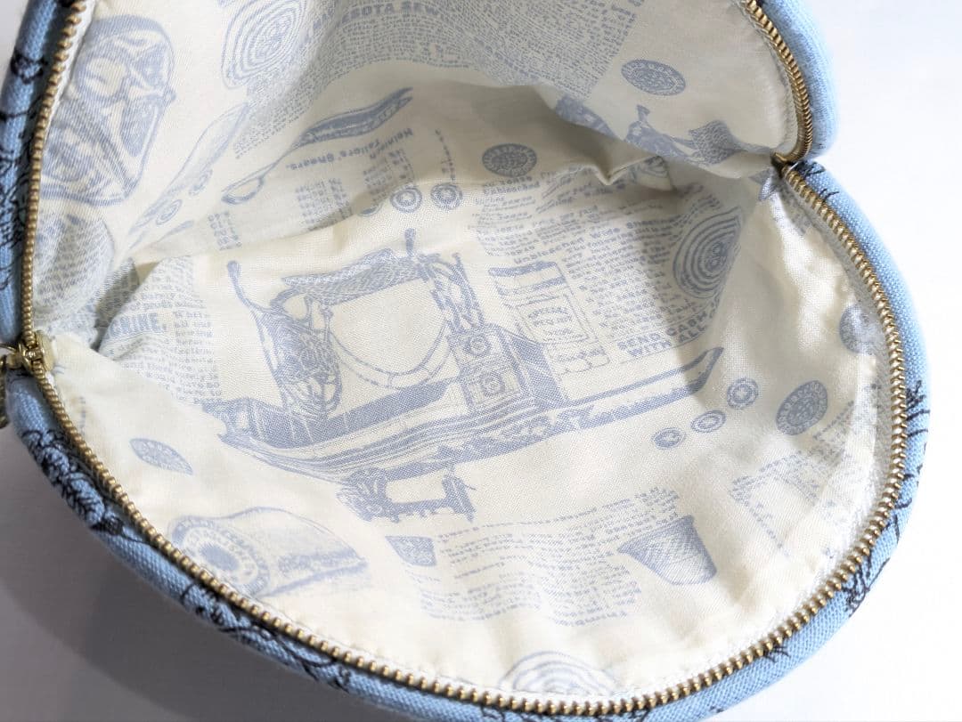 ハンドメイド 鳥獣戯画 レース付き ポーチ 水色