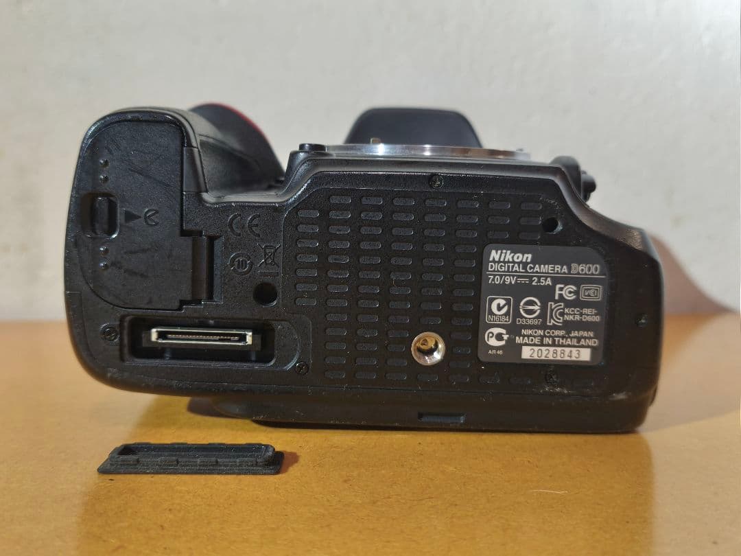 最小価格！！Nikon D600 デジタル一眼レフカメラ