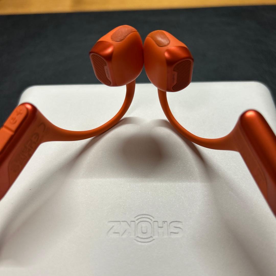 【美品】Shokz OpenRun Pro 2 骨伝導イヤホン
