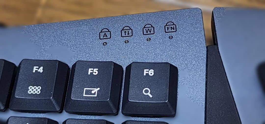 値下げ！Perixx Periboard-335 茶軸　有線メカニカルキーボード