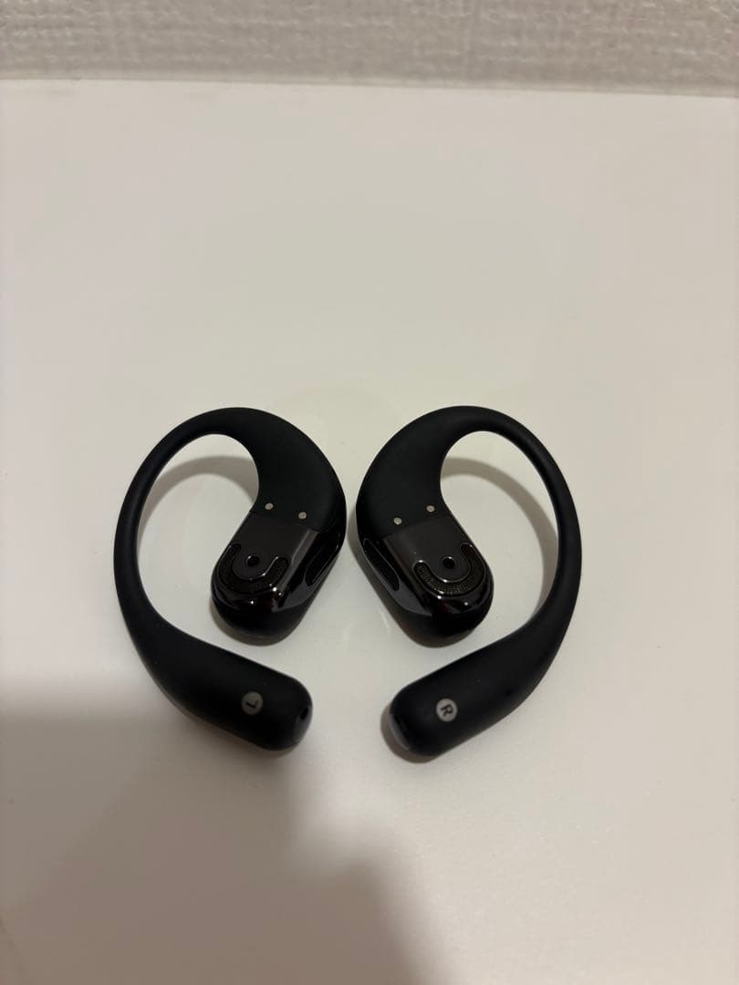 【美品】Shokz OpenFit 2 専用ケース付き