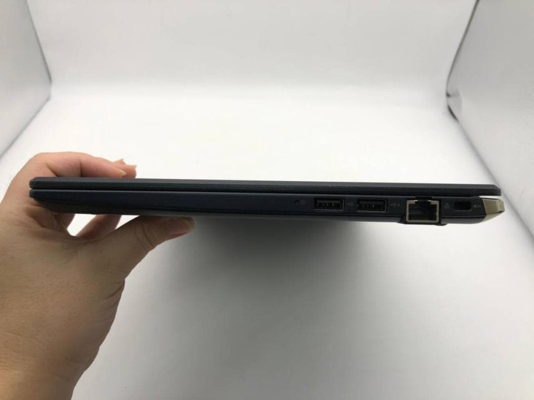 ダイナブック G83 i5第8世代-8250U/8GB/SSD256GB
