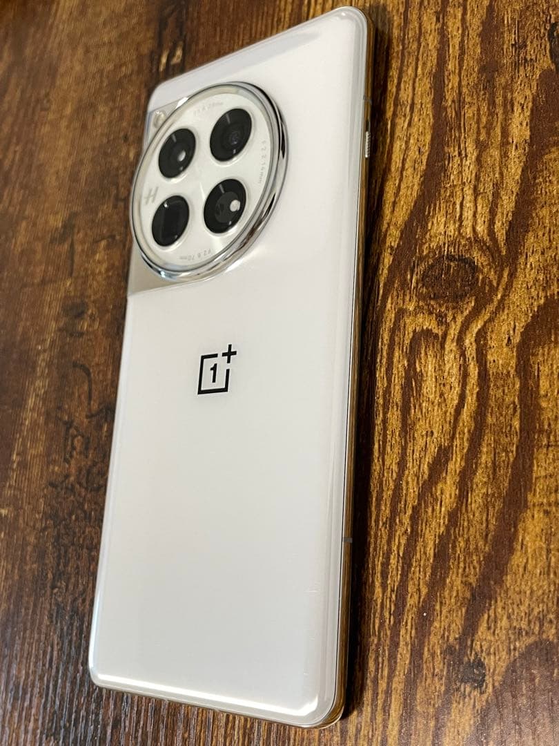 大幅値下げ!美品OnePlus 12 512GB+16GB グローバルROM