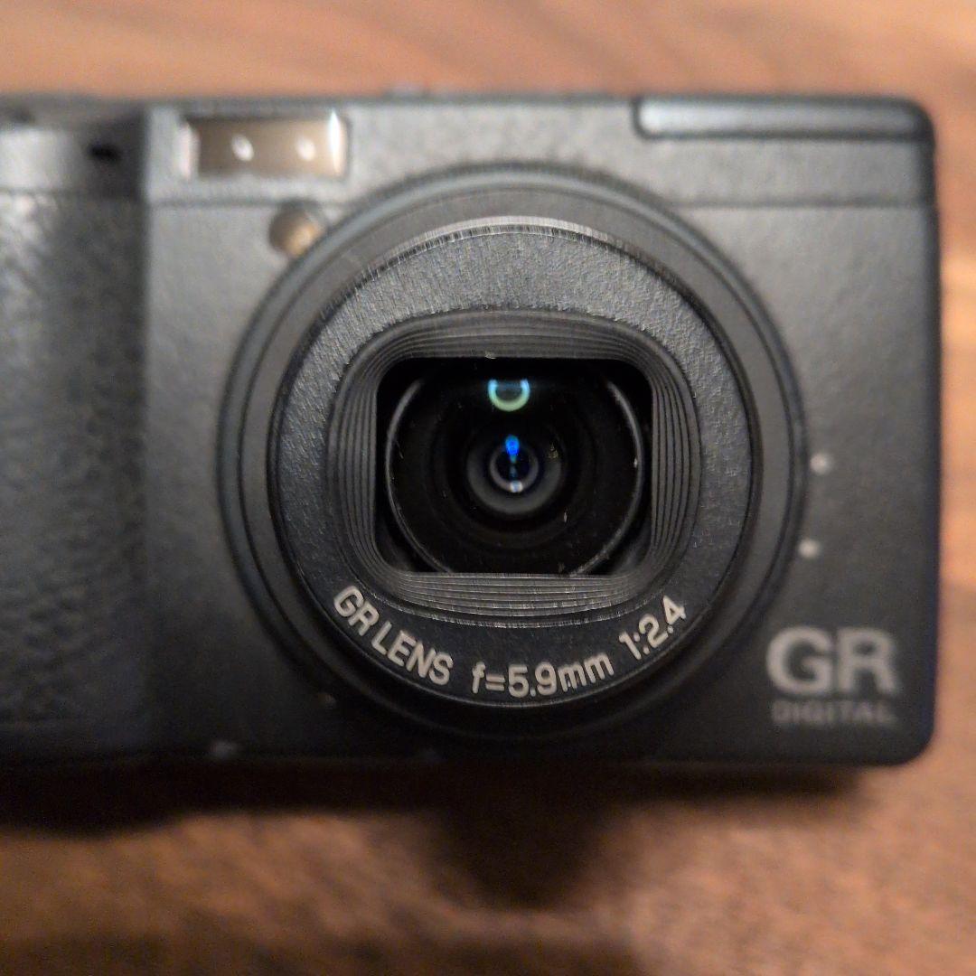 RICOH GR DIGITAL + 付属品セット