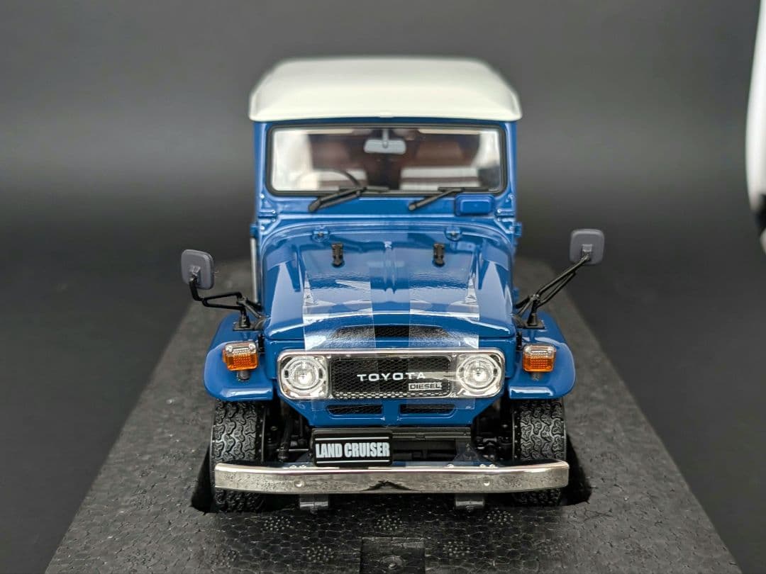 京商 1/18 ランドクルーザー 40 ブルーカラー クラファン400台限定品
