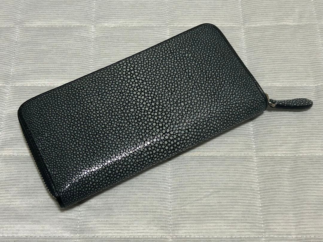 スティングレー　本革　財布　ダークブラウン　パール(目玉模様)　観音開き