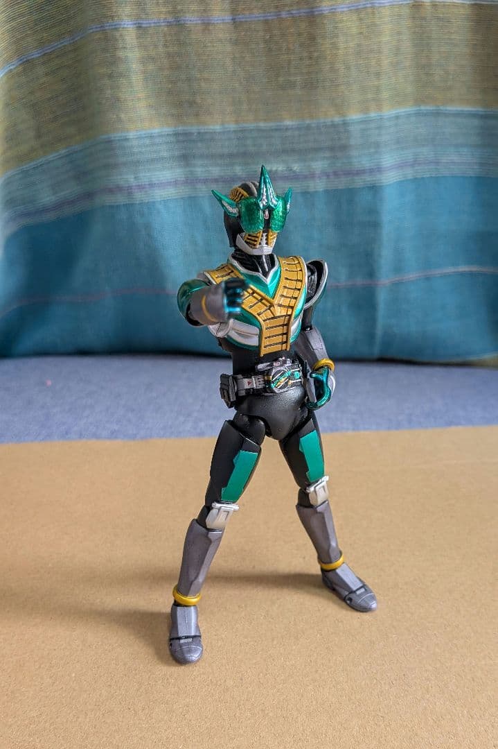 SHF ·仮面ライダーゼロノス アルタイルフォーム·デネブイマジン＋αセット