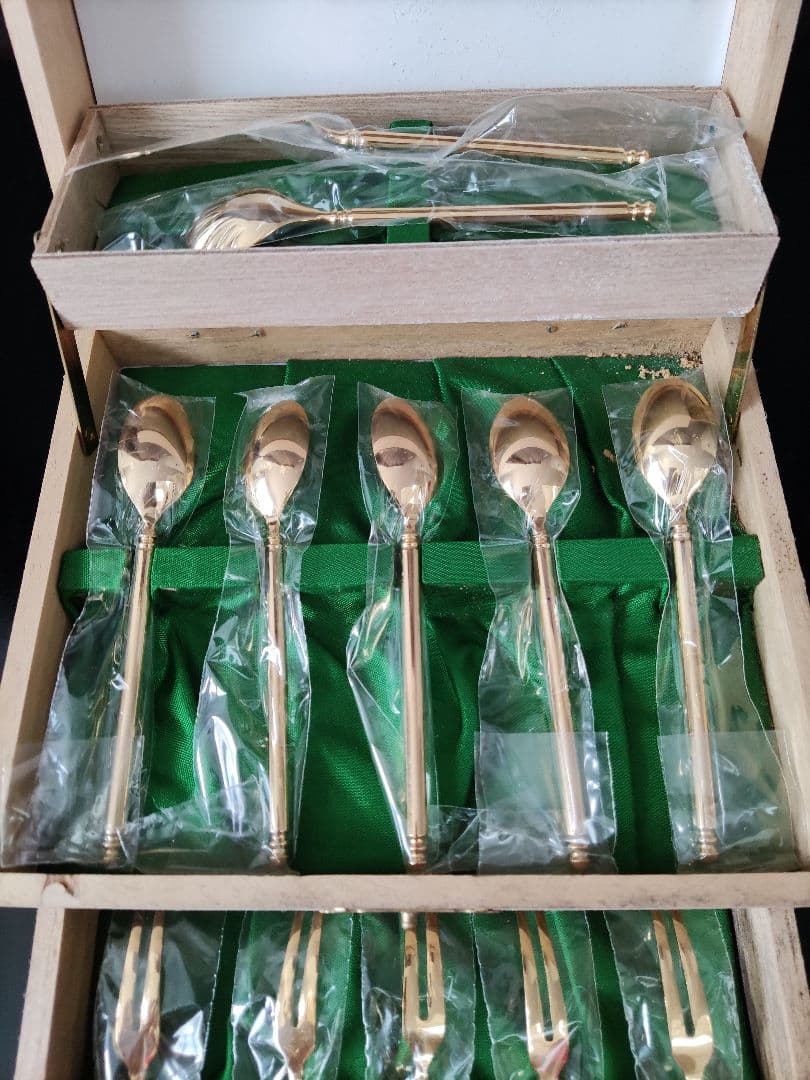Lumière　ルミエール　カトラリーセット　金 銀 使用製品　計12点