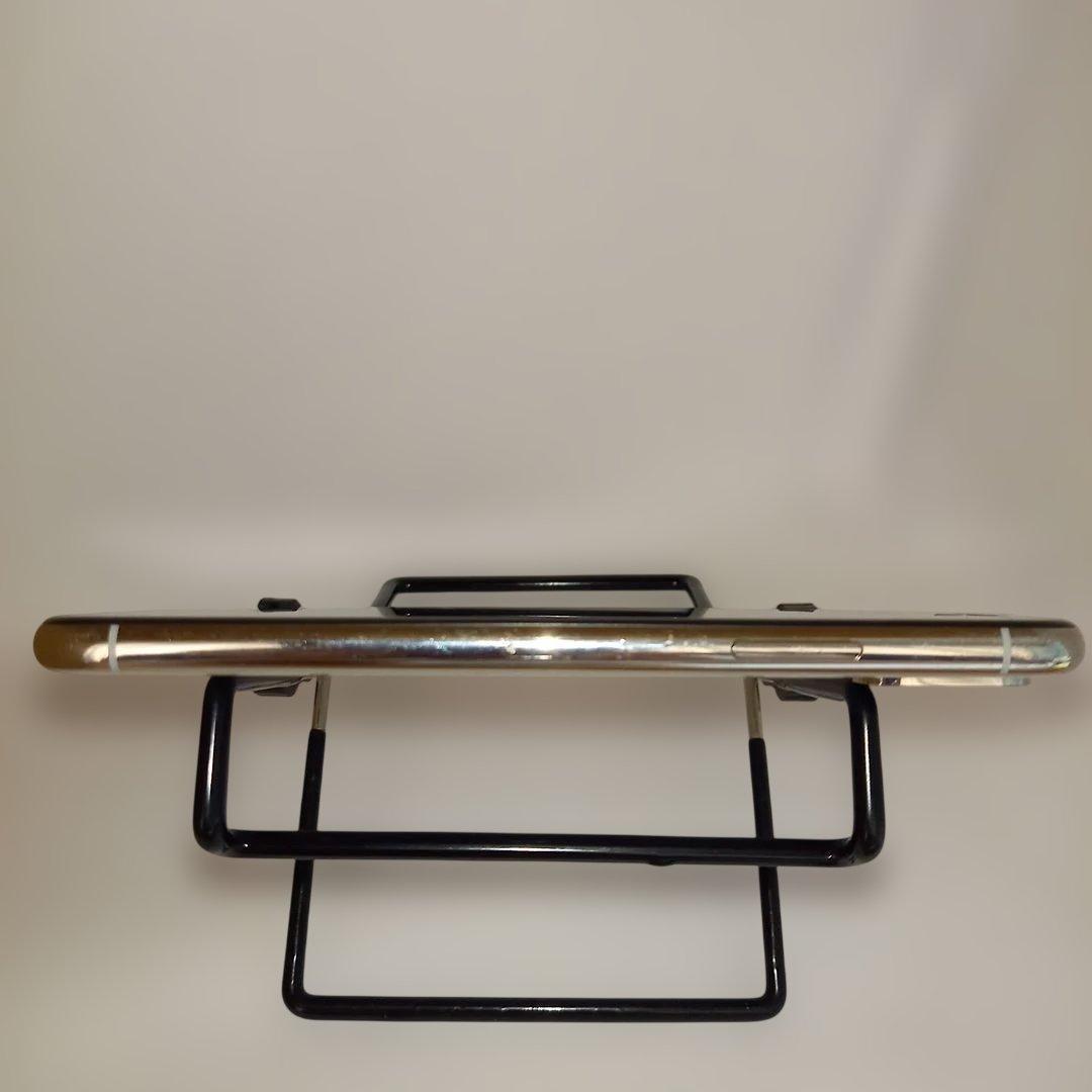 Apple iPhone Xs 64GB シルバー