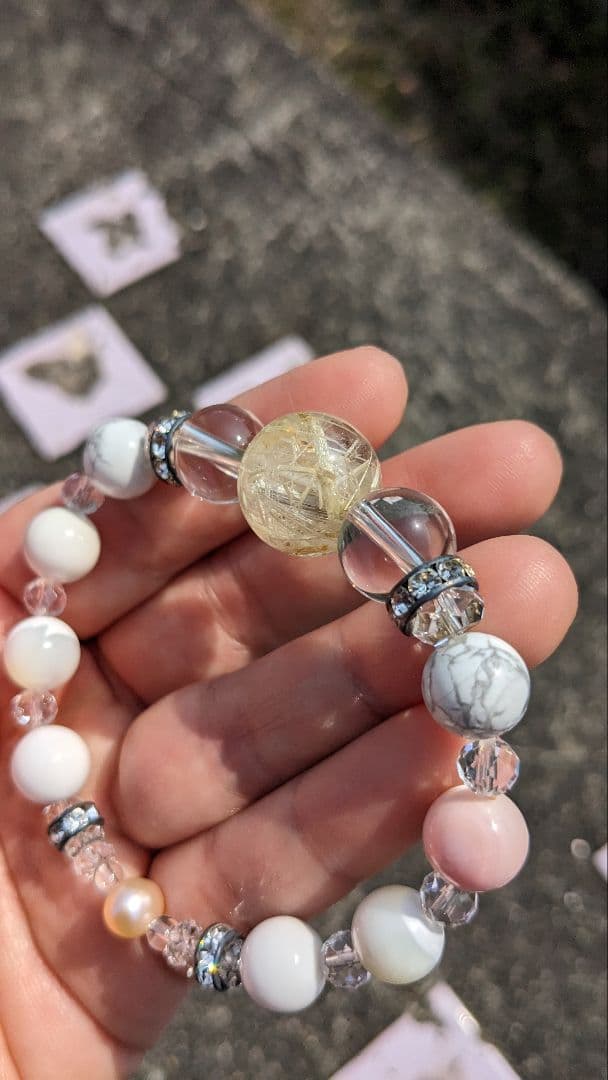 ✨️希少石入り✨️　柔軟性のお守りブレスレット　12,500円→10,000円