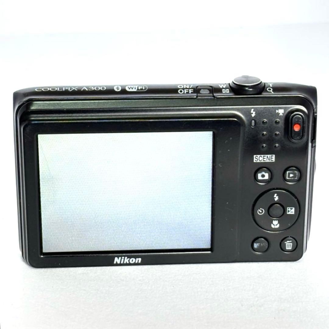 Nikon coolpix A300 ニコン　デジカメ　SDカード付【2GB】