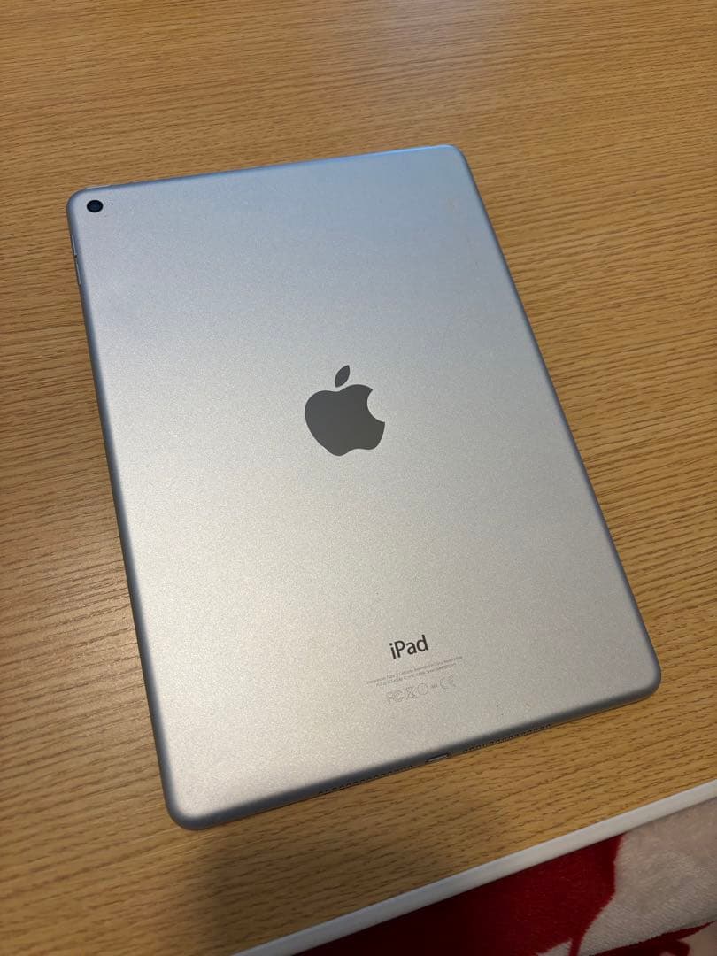 【美品】【初期化・動作確認済み】iPad Air2 簡易ケース付き