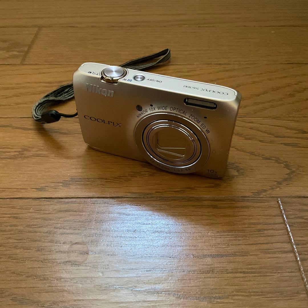 Nikon COOLPIX S6300 ゴールド