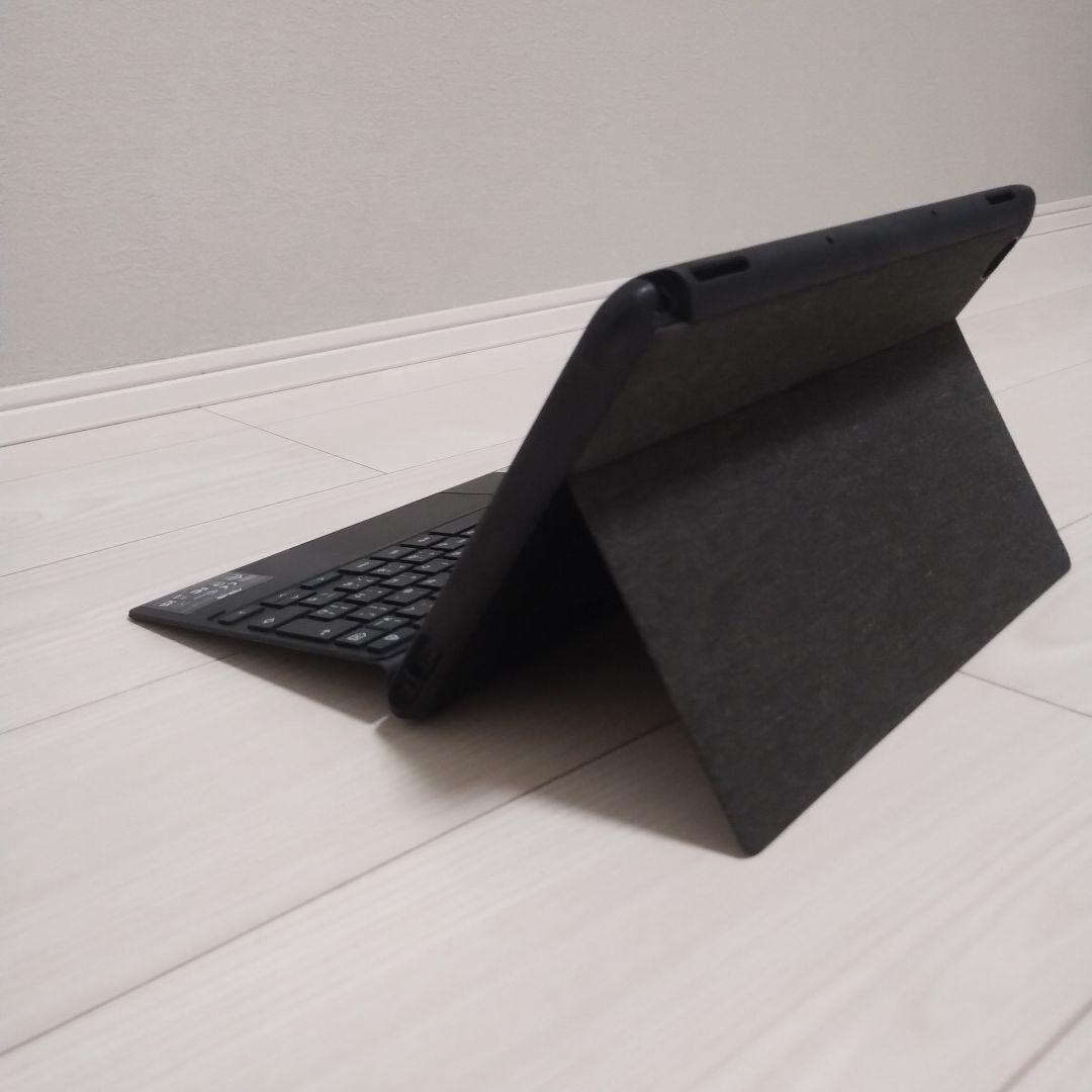 ASUS Chromebook C1000 本体