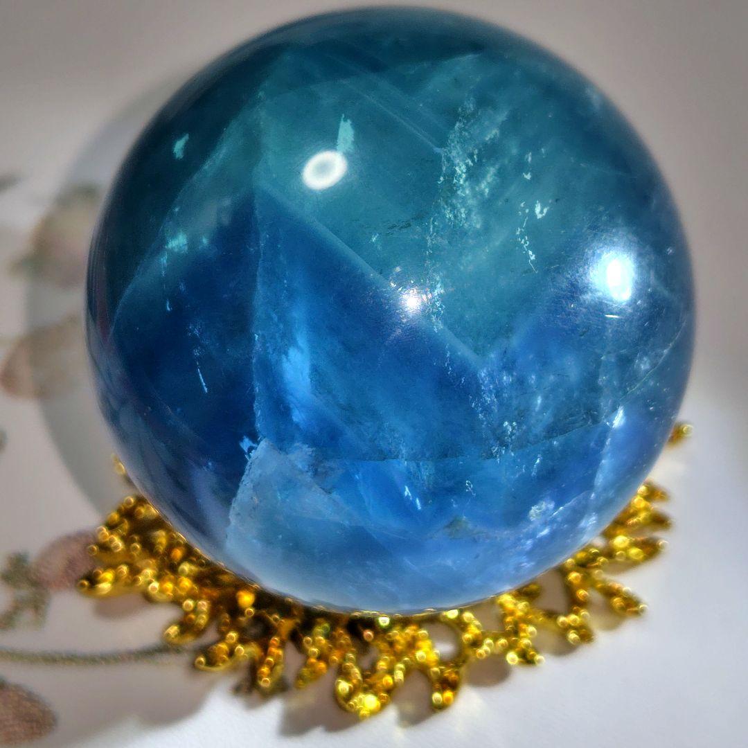 天然石✨️ブルーフローライト✨️虹 キラキラ❣️ファントムあり