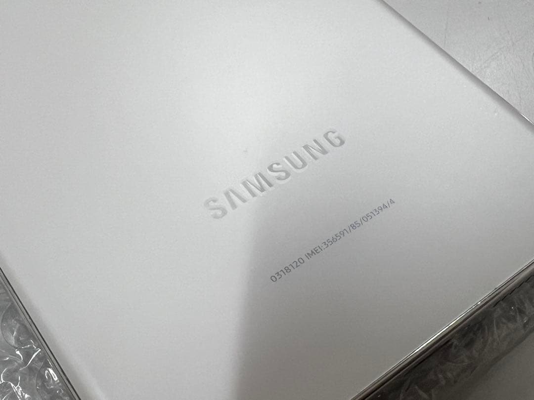 中古♪Galaxy S23 Ultra 512GB 韓国版 SIMフリー