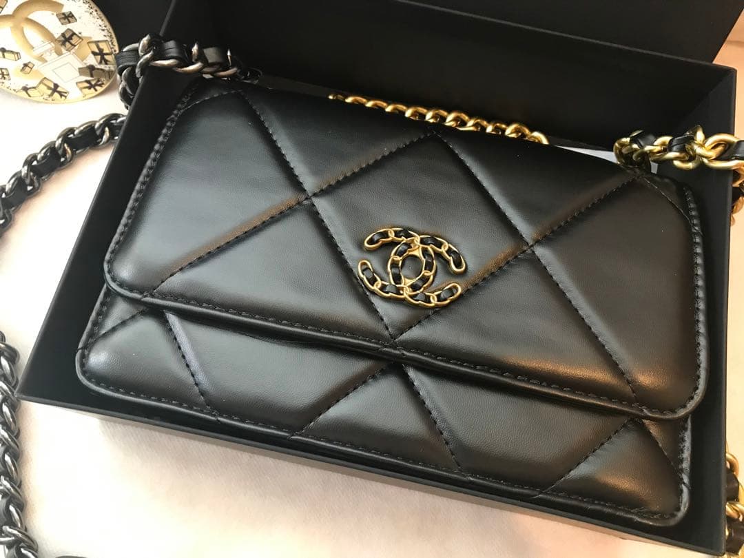 CHANEL シャネル ノベルティ ショルダーバッグ