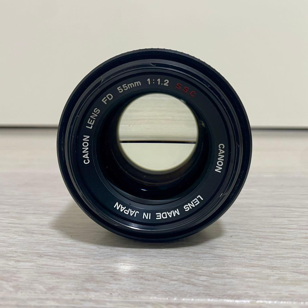 届いてすぐ撮影可！EOS Kiss X4 + 伝説のレンズ f1.2 豪華セット