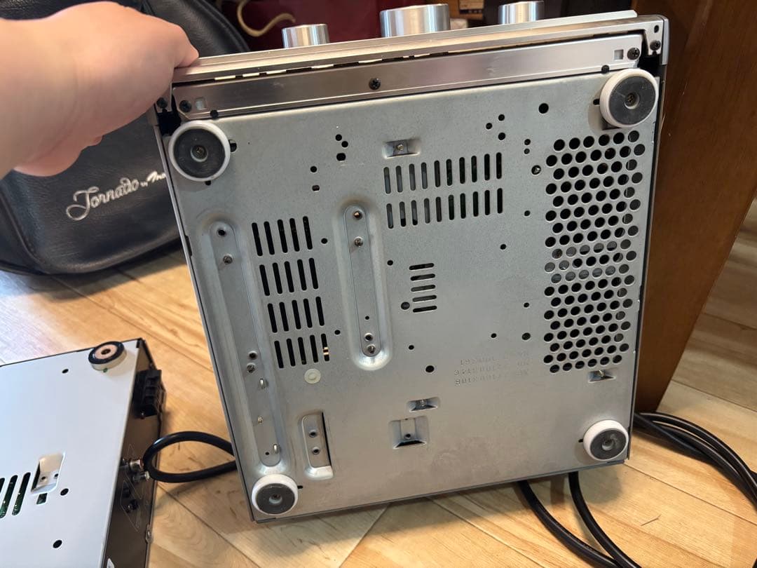 ONKYO CDプレーヤー T-422M & アンプ A-922