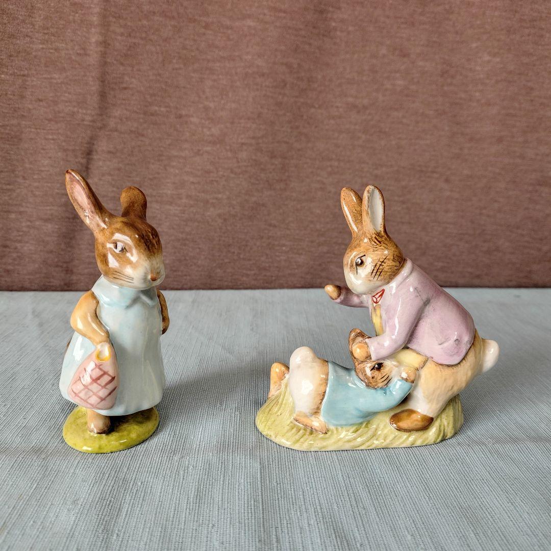 イギリス陶器老舗製 セラミックフィギュリン/ ピーターラビット2個組み合わせ品