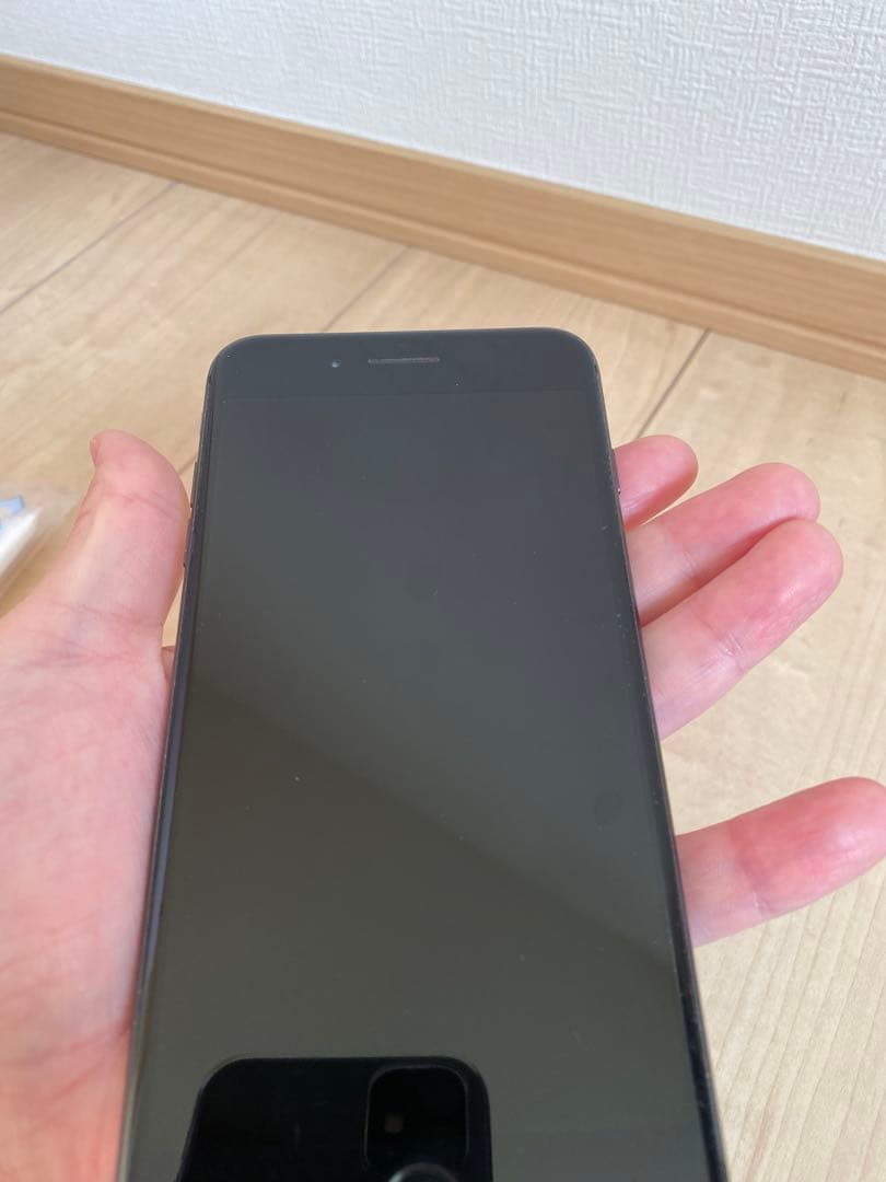 iPhone8 plus 64GB バッテリー84%