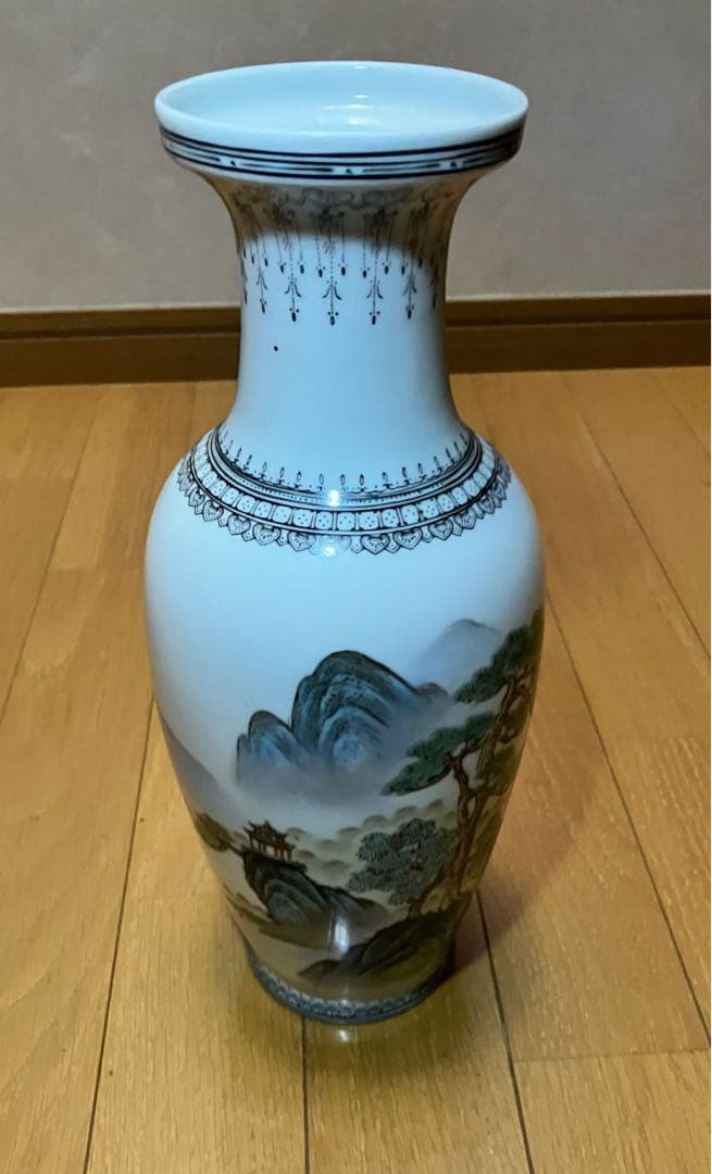 景徳鎮製　粉彩 色絵　山水風景図　花瓶　中國古美術　唐物