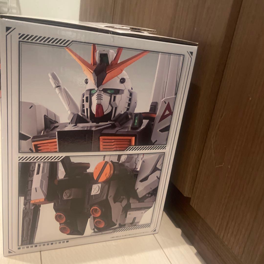 一番くじA賞νガンダム BUSTISAN おまけ付き