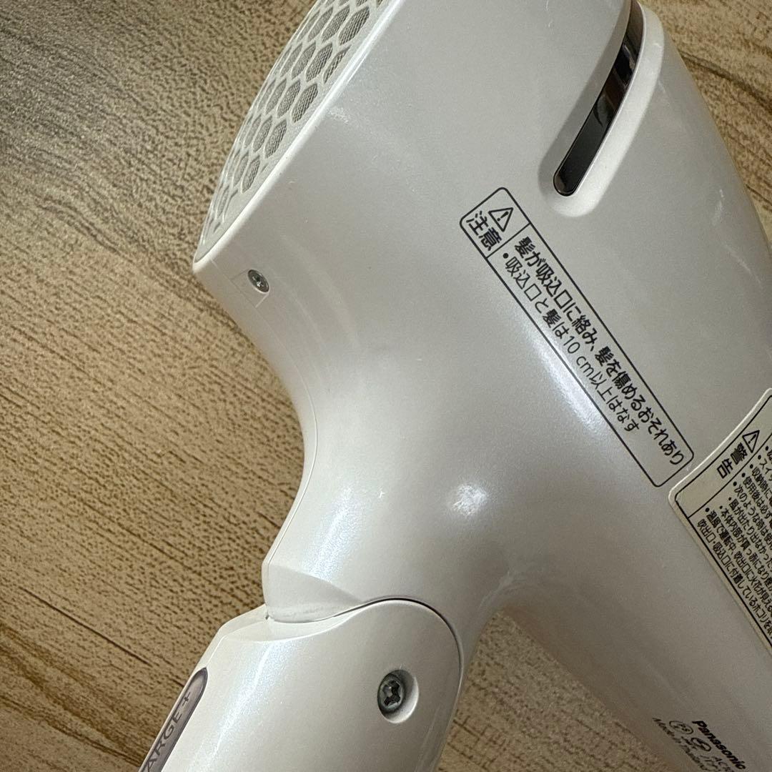 Panasonic　EH-CNA9A‐W ホワイト　ドライヤー　ナノ