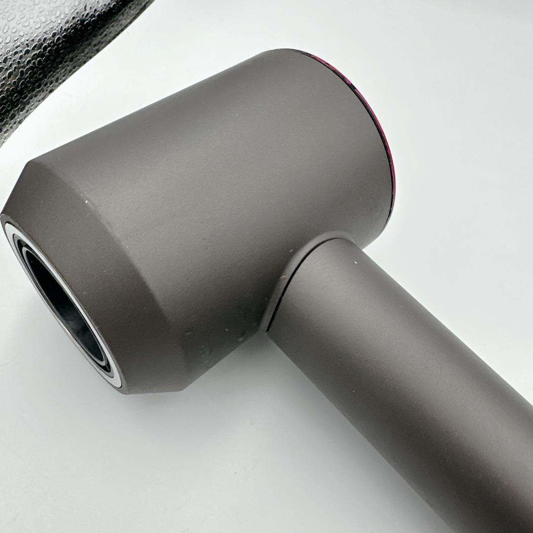 風量新品同様 ダイソンドライヤー Dyson HD01 レッド 大風量 速乾