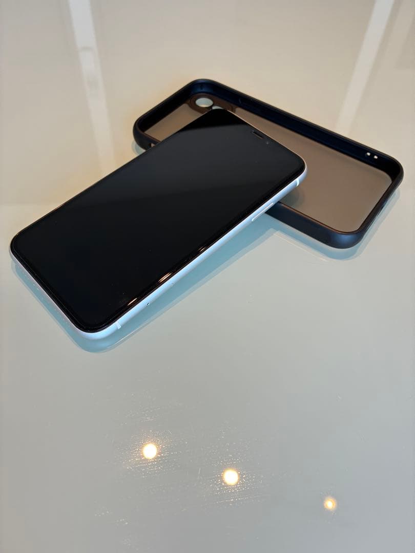 Apple iPhoneXR本体 ホワイト128GB SIMフリー