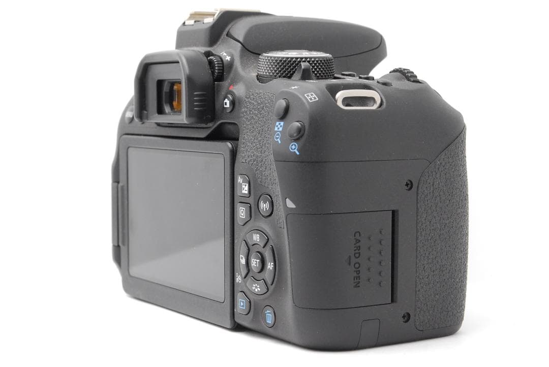 【使用感少なめ　美品】Canon Kiss X9i　WiFi　スマホ転送　自撮り