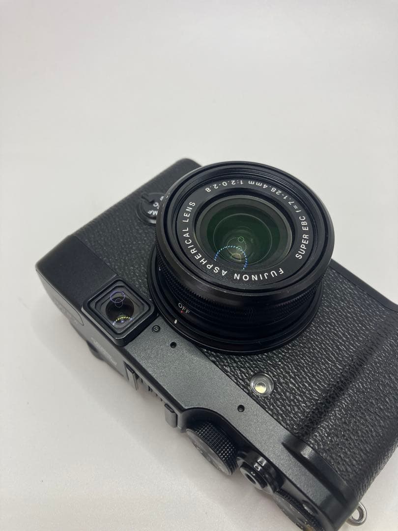 【返品保証・美品】FUJIFILM X10 コンパクトデジタルカメラ