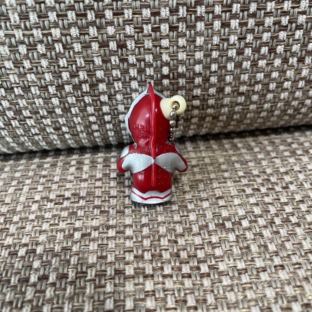 ウルトラマン 起き上がり小法師　8体セット　指人形　おまけ付き