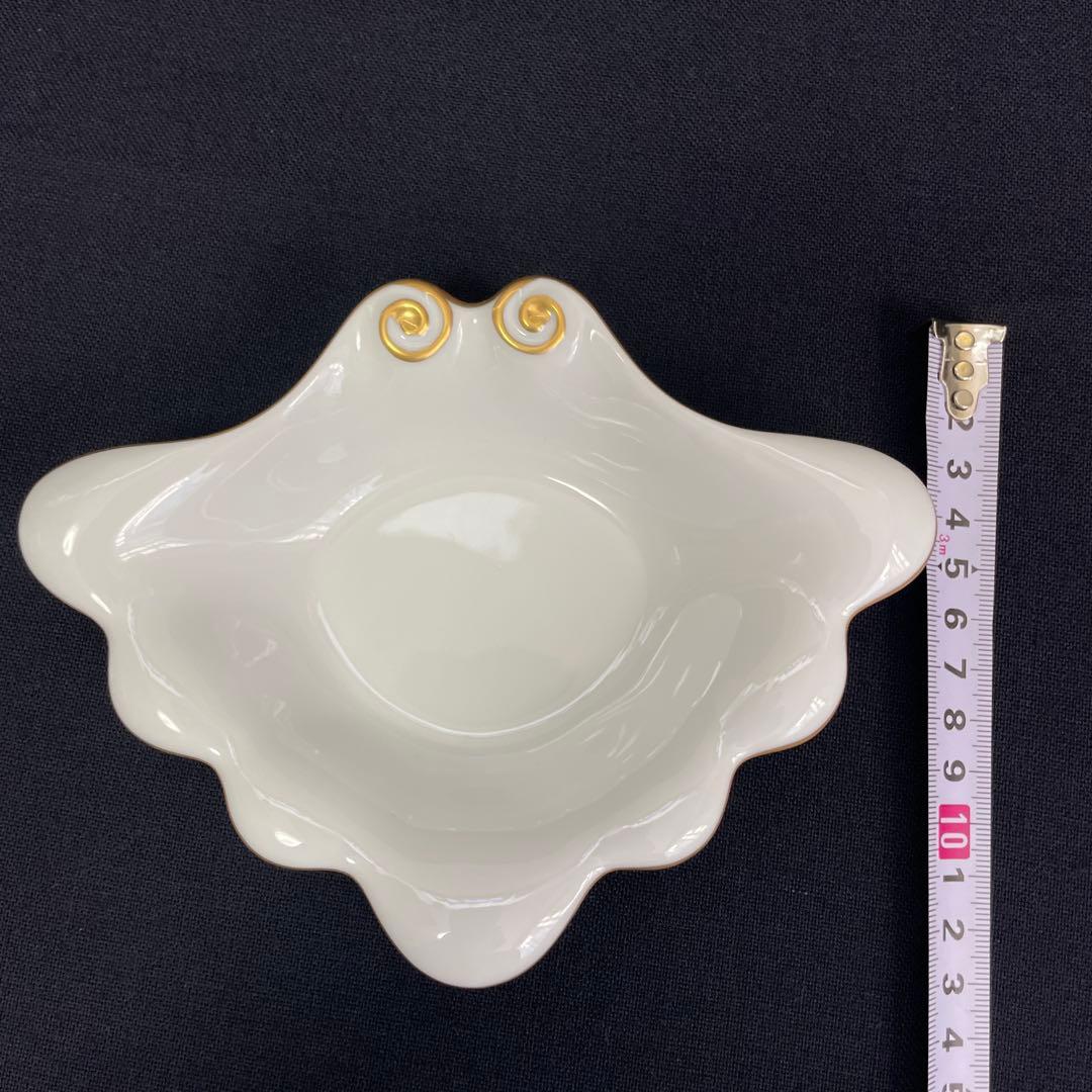 未使用品.MIKIMOTO/ミキモト、シェル型陶磁器皿.3点セット、箱付き